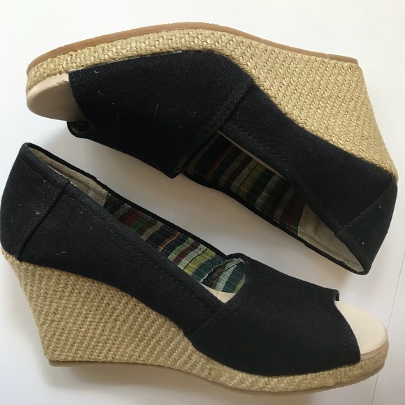 michael kors jet set jelly flip flops black